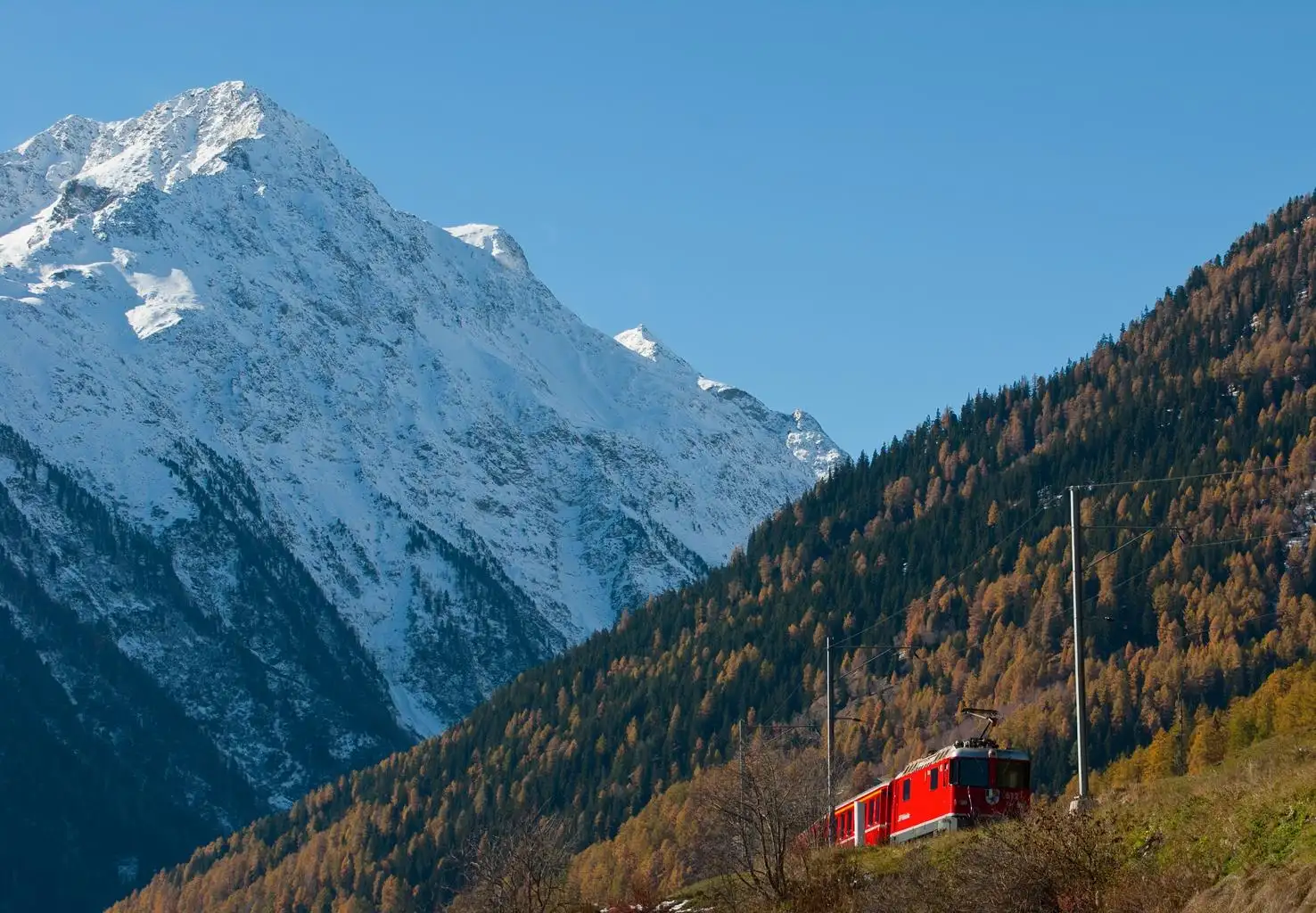 دليلك الشامل إلى السياحة في سويسرا